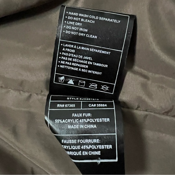 Jack by BB Dakota Faux Fur Vest - Picture 5 of 6